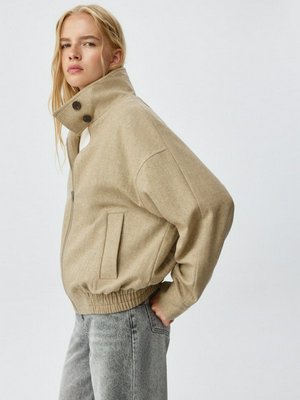 Полупальто оверсайз из драпа с шерстью, бежевый, арт. drap001