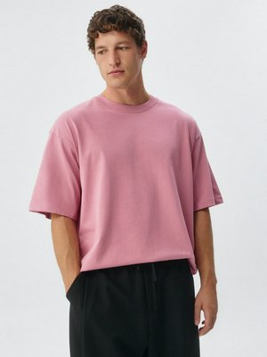 Базовая футболка MAX OVERSIZE FIT