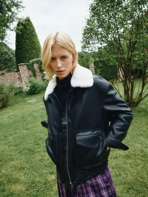 Куртка из экокожи с меховым воротником, черный, арт. 3952