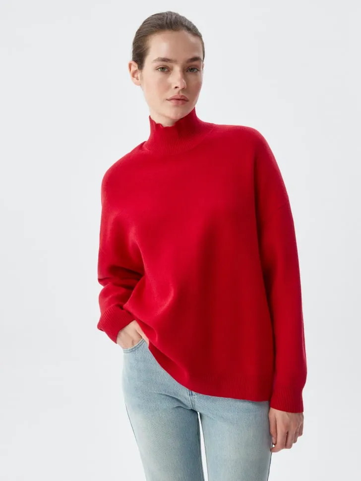 Вязаный свитер с воротником-стойкой, красный, арт. 4389