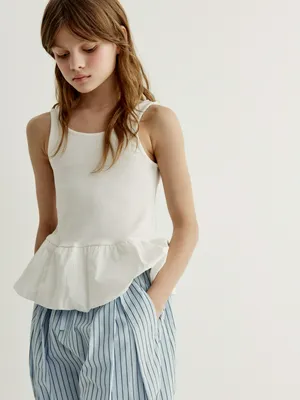 Топ для девочек SELA с хлопковой баской, белый, арт. 45435
