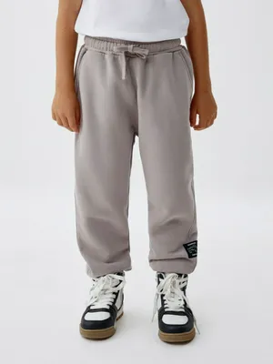 Базовые джоггеры с патчем для мальчиков, арт. 4648