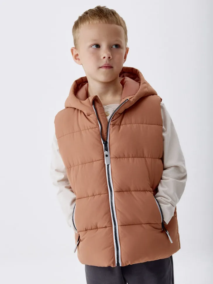 Жилет с капюшоном для мальчиков, арт. 4900