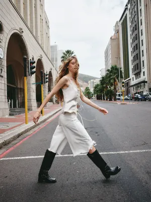 Джинсовые шорты-бермуды Sela, белый, арт. 52564