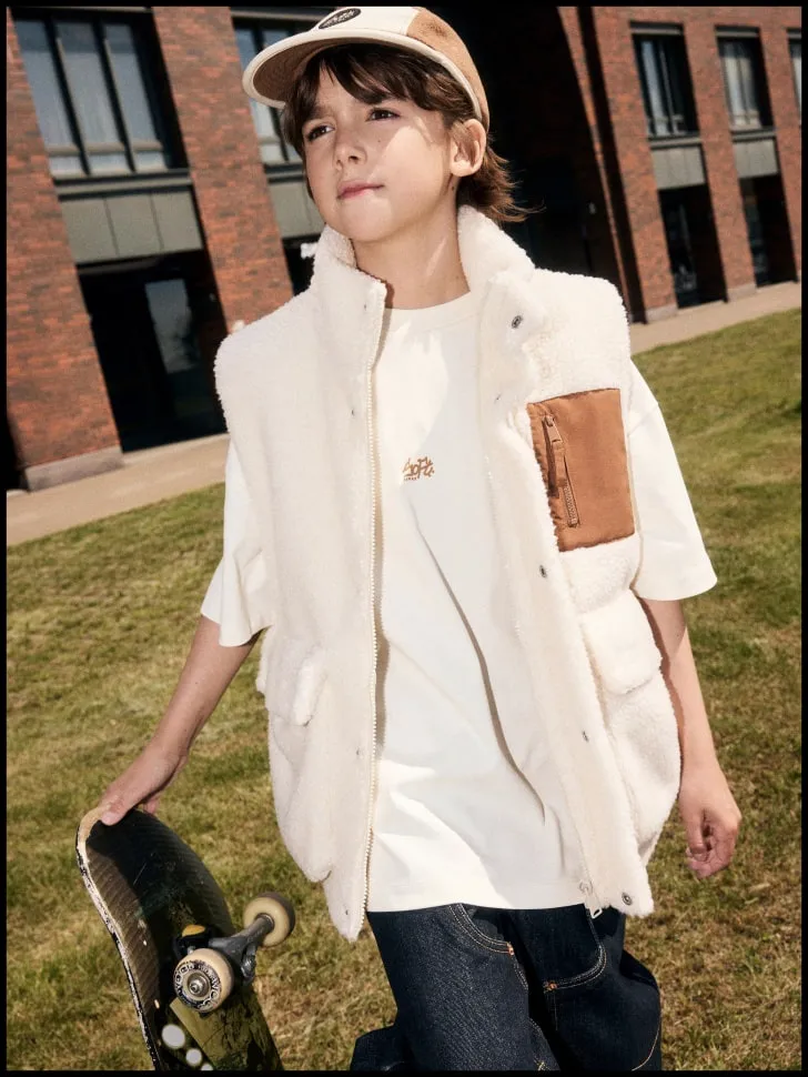 Детский жилет из искусственного меха, бежевый, арт. 5492