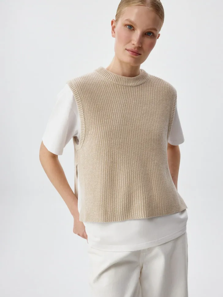 Укороченный вязаный жилет, бежевый, арт. 5635