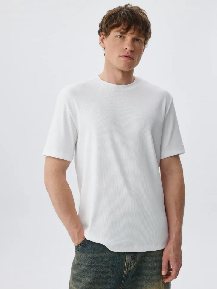 Приталенная футболка в рубчик, белый, арт. 5833