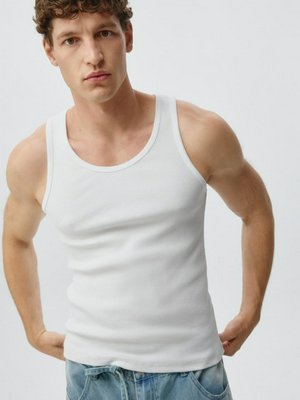 Базовая майка slim fit