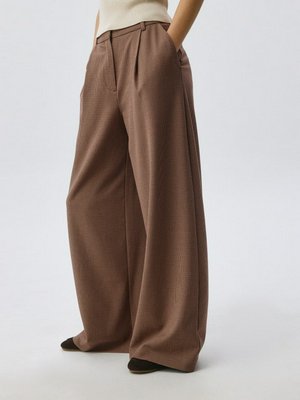 Брюки wide leg из костюмной ткани
