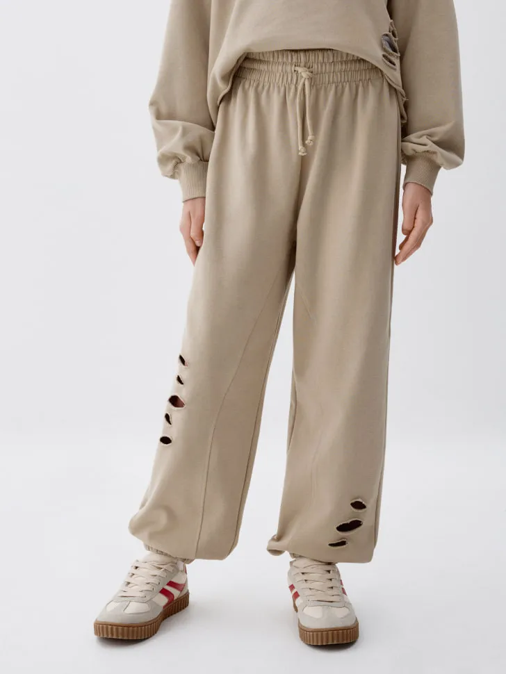 Рваные джоггеры оверсайз для девочек, бежевый, арт. 6191