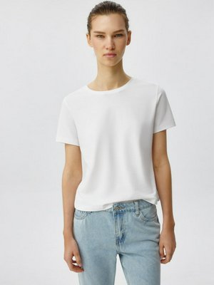 Футболка EVA SLIM FIT