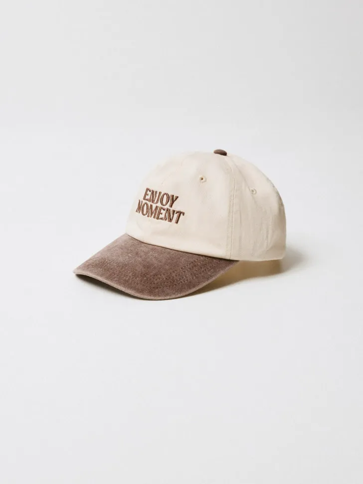 Бейсболка с вышивкой, разноцветный, арт. 6215