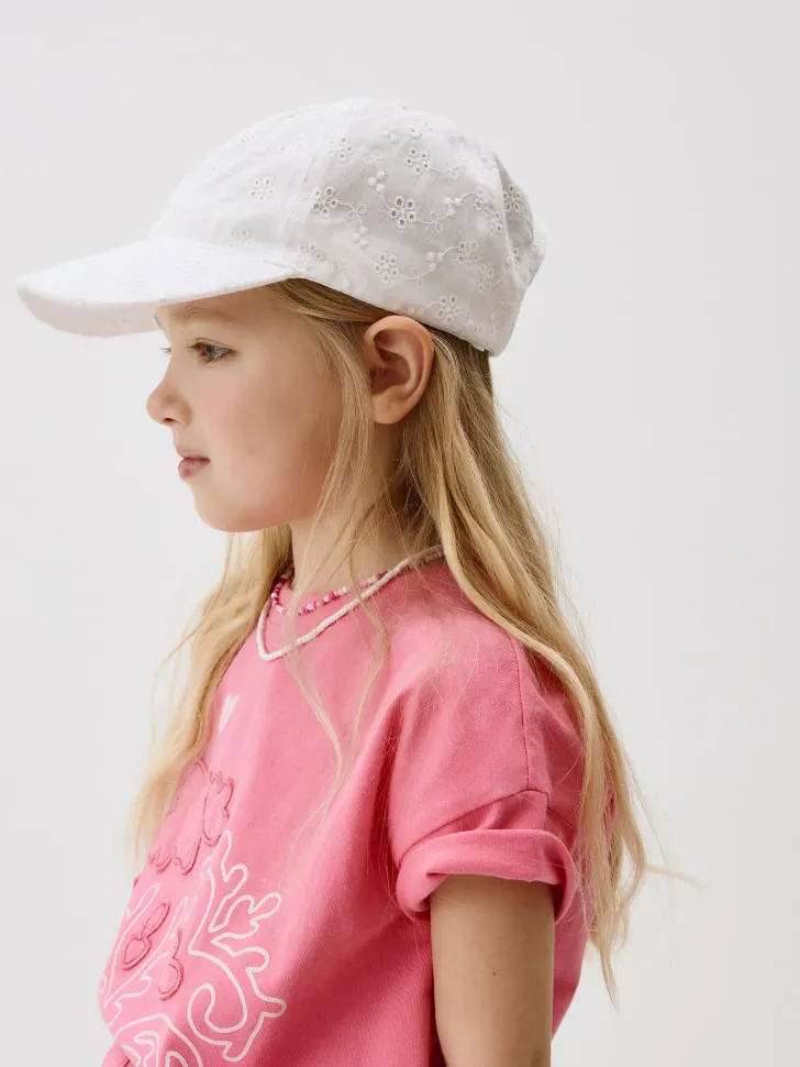 Бейсболка с вышивкой для девочек, белый, арт. 6582