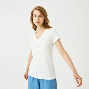 Женская футболка Lacoste с V-образным вырезом, не указан, арт. 11545