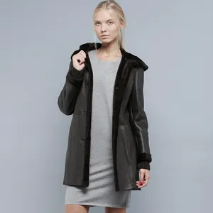 Женская куртка Lacoste, коричневый, арт. BF1430