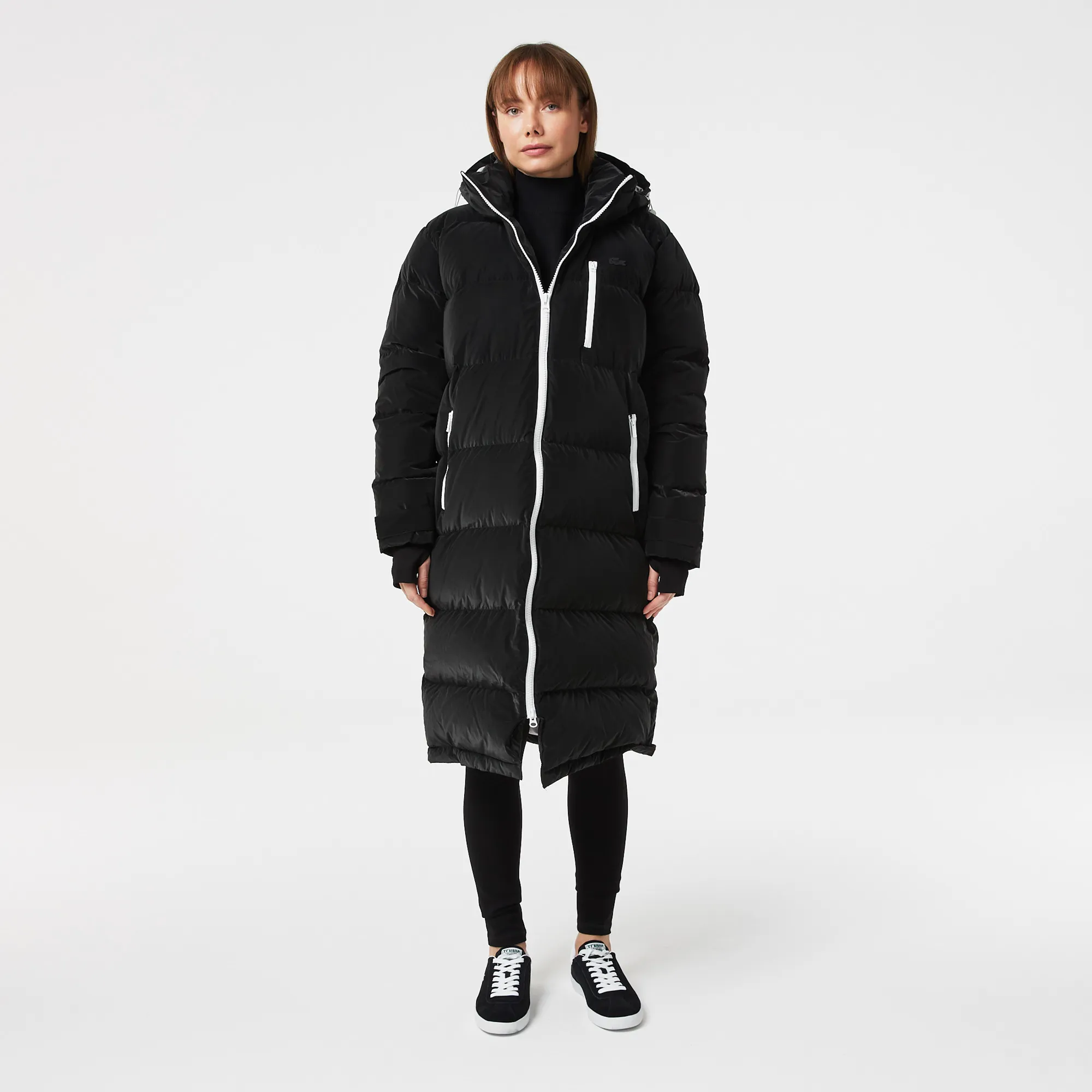 Женская стеганая куртка-пуховик Lacoste с капюшоном, черный, арт. bf2425