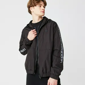 Мужская ветровка Lacoste Regular Fit, черный, арт. BH0342