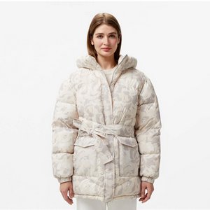 Женский короткий пуховик Lacoste