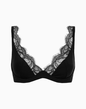 Бюстгальтер с мягкими чашками и спонжевой поддержкой на стане Casablanca, черный, арт. 14361