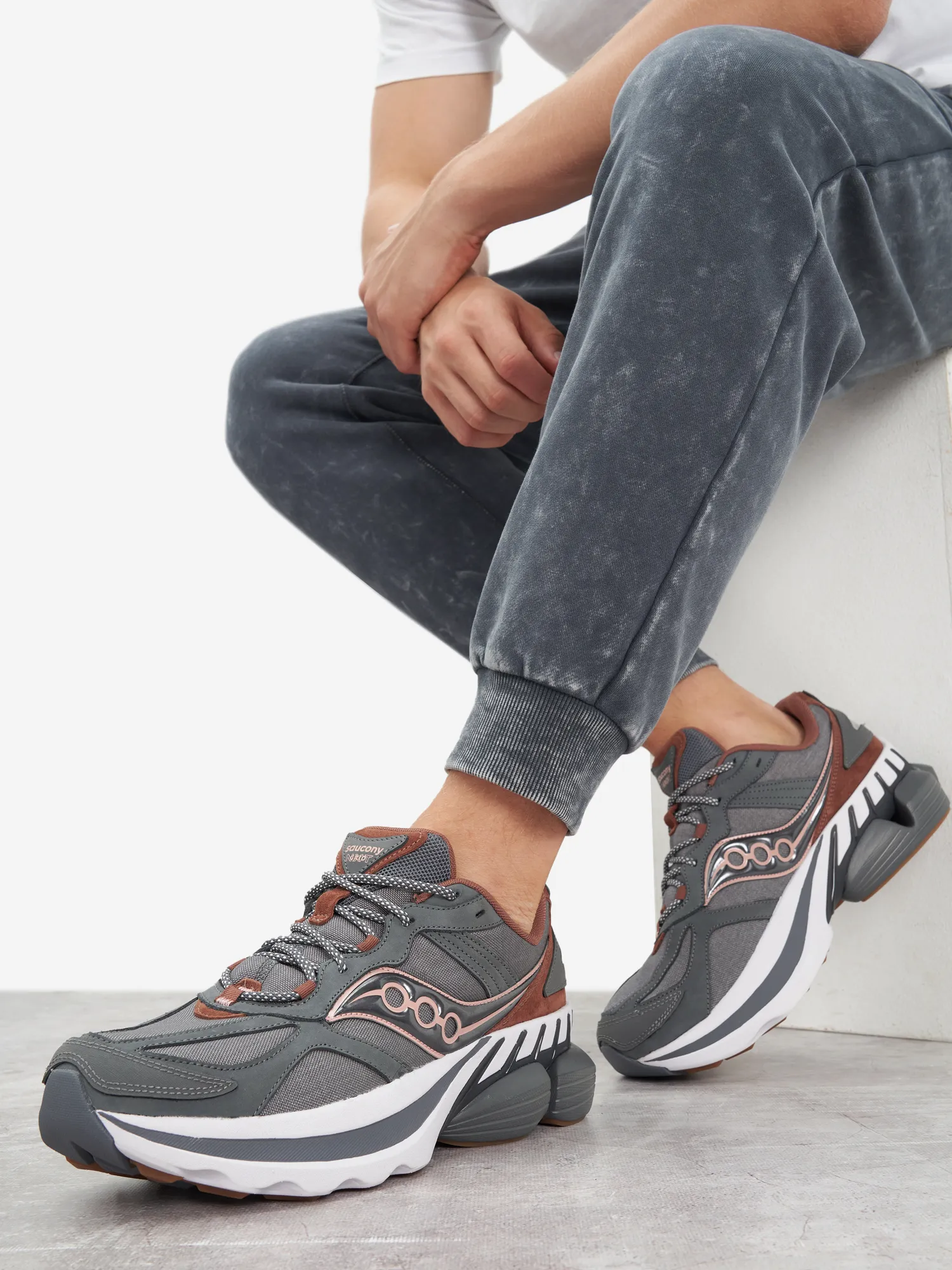 Кроссовки Saucony Grid Nxt, серый, арт. s70798s3l-1