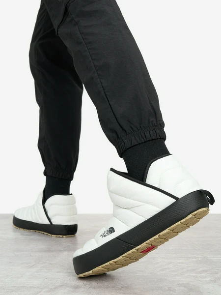 Утепленные ботинки The North Face Thermoball Traction Bootie, белый, арт. nf0a331hq4c1t1k-.
