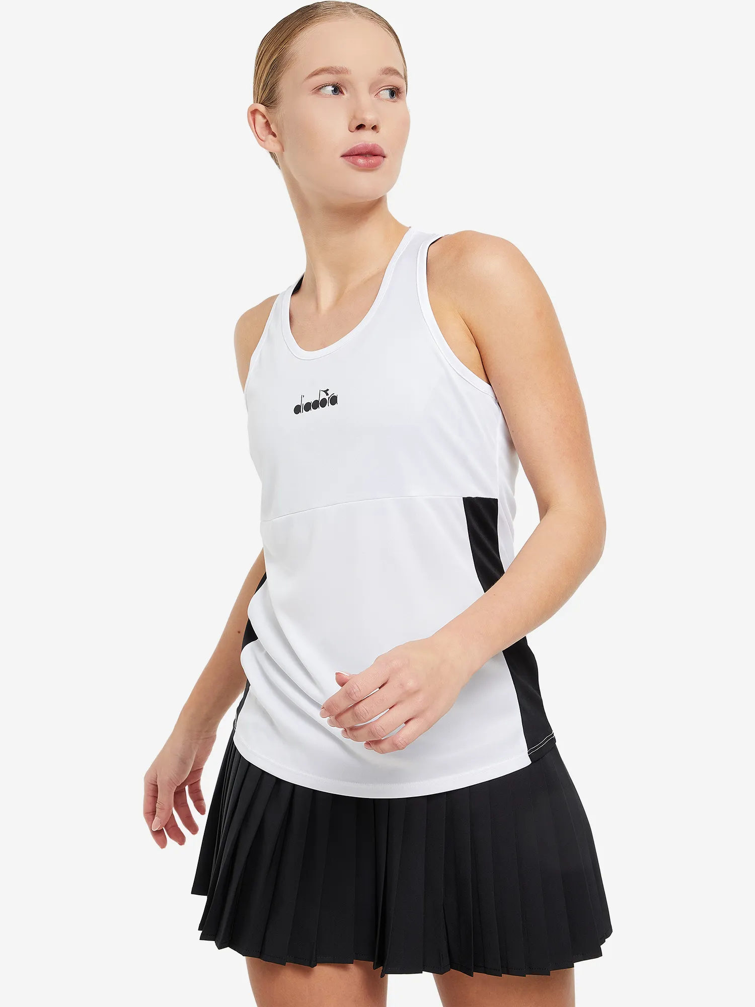 Майка женская Diadora, белый, арт. dr102179174d07-c0013