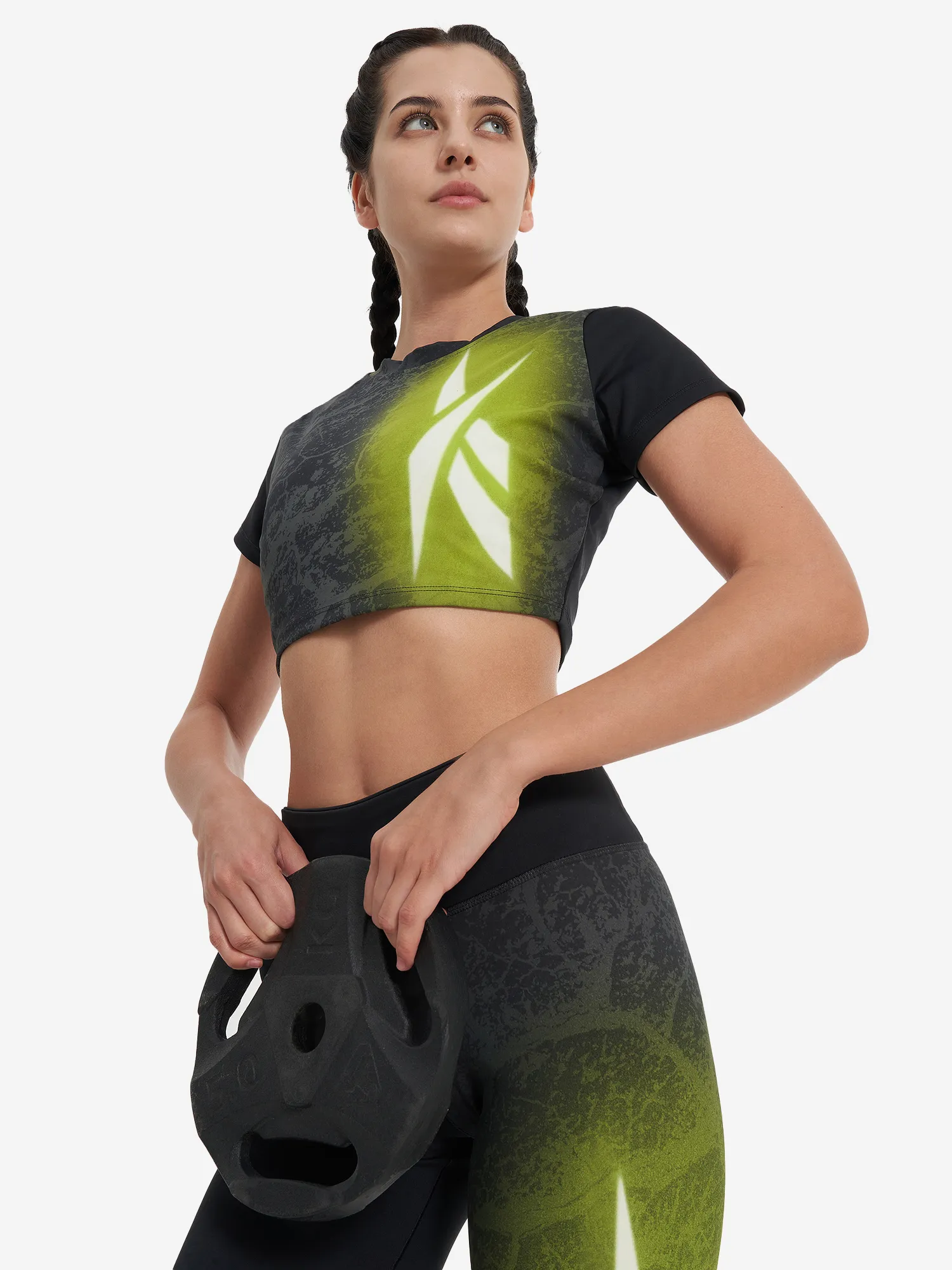 Футболка Reebok Lux Bold Cropped, черный, арт. 100205571r00-.