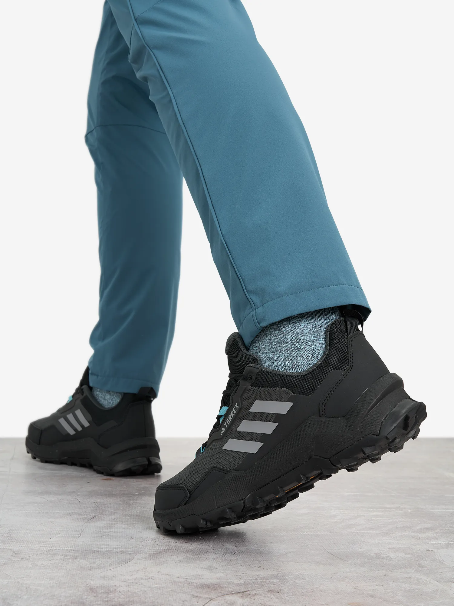 Кроссовки женские adidas Terrex AX4, черный, арт. hq1045a01-.