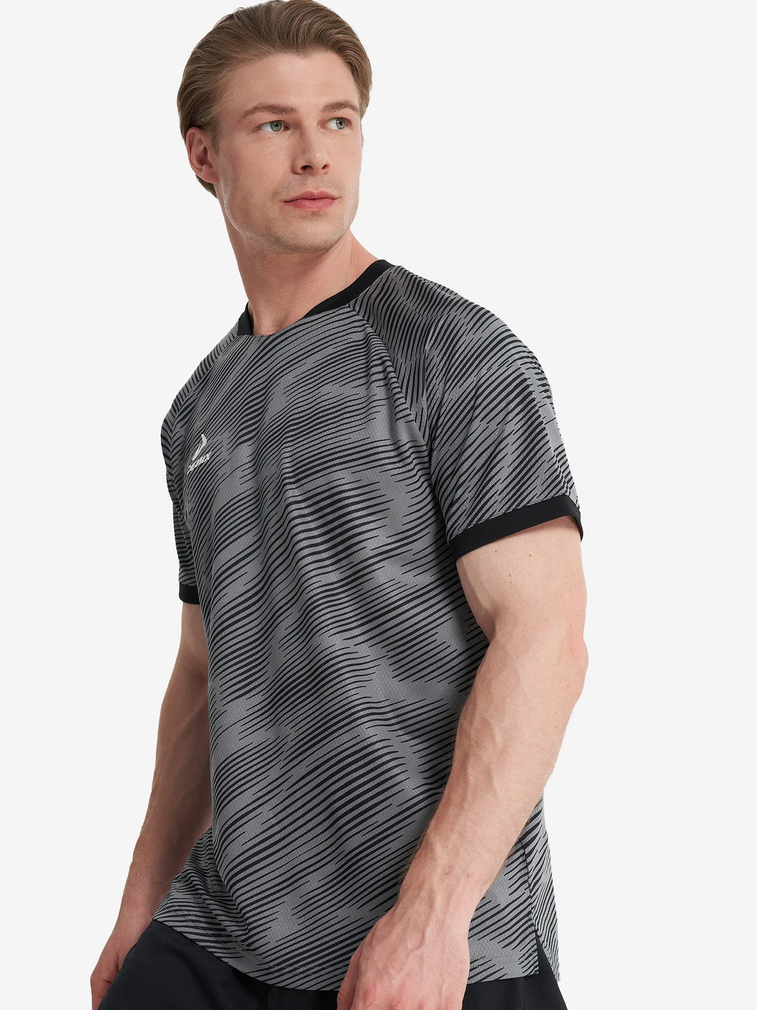 Футболка мужская Demix Winger, черный, арт. 126026dmx-b1