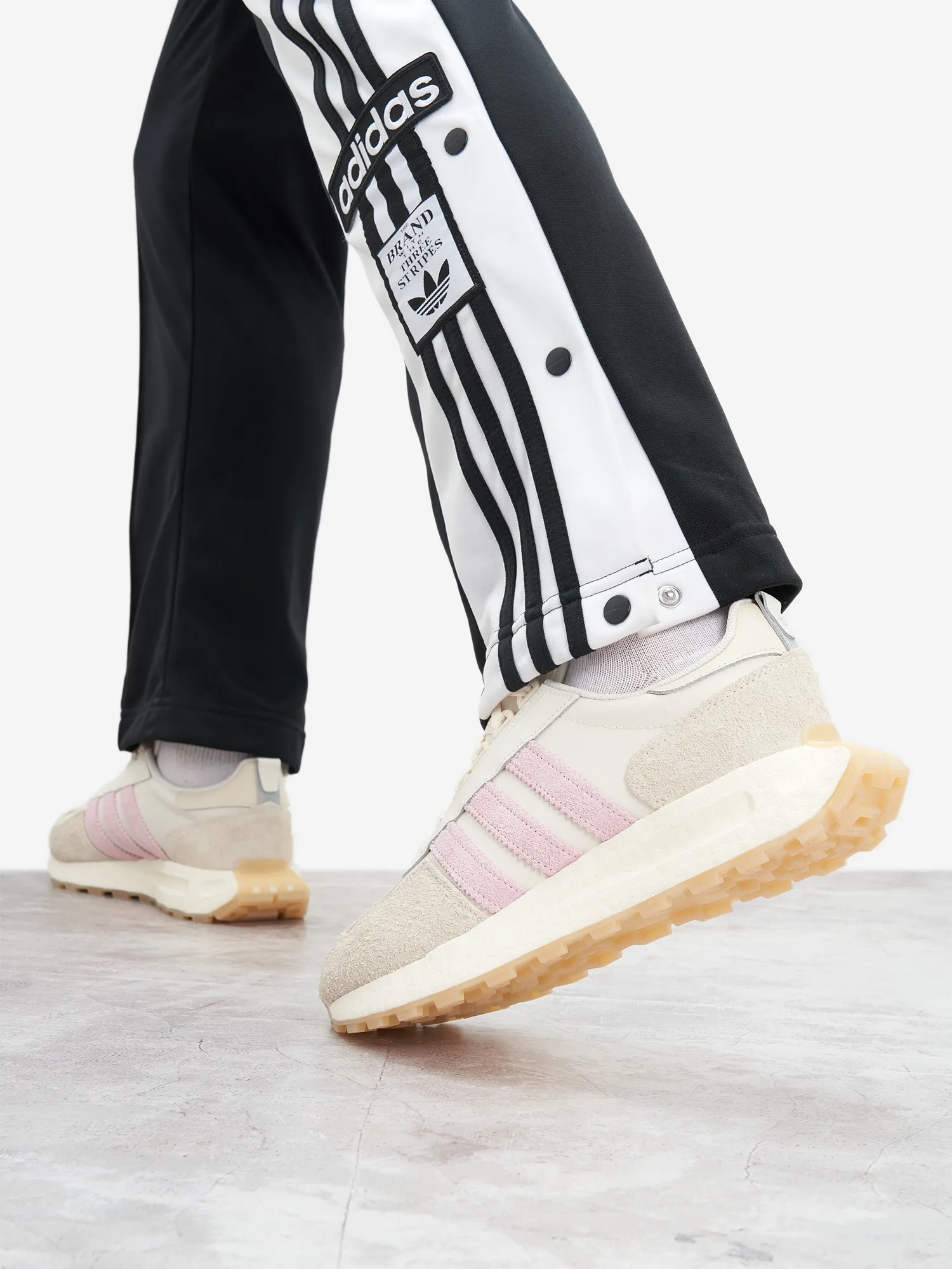 Кроссовки Retropy E5, бежевый, арт. id8291a01-.