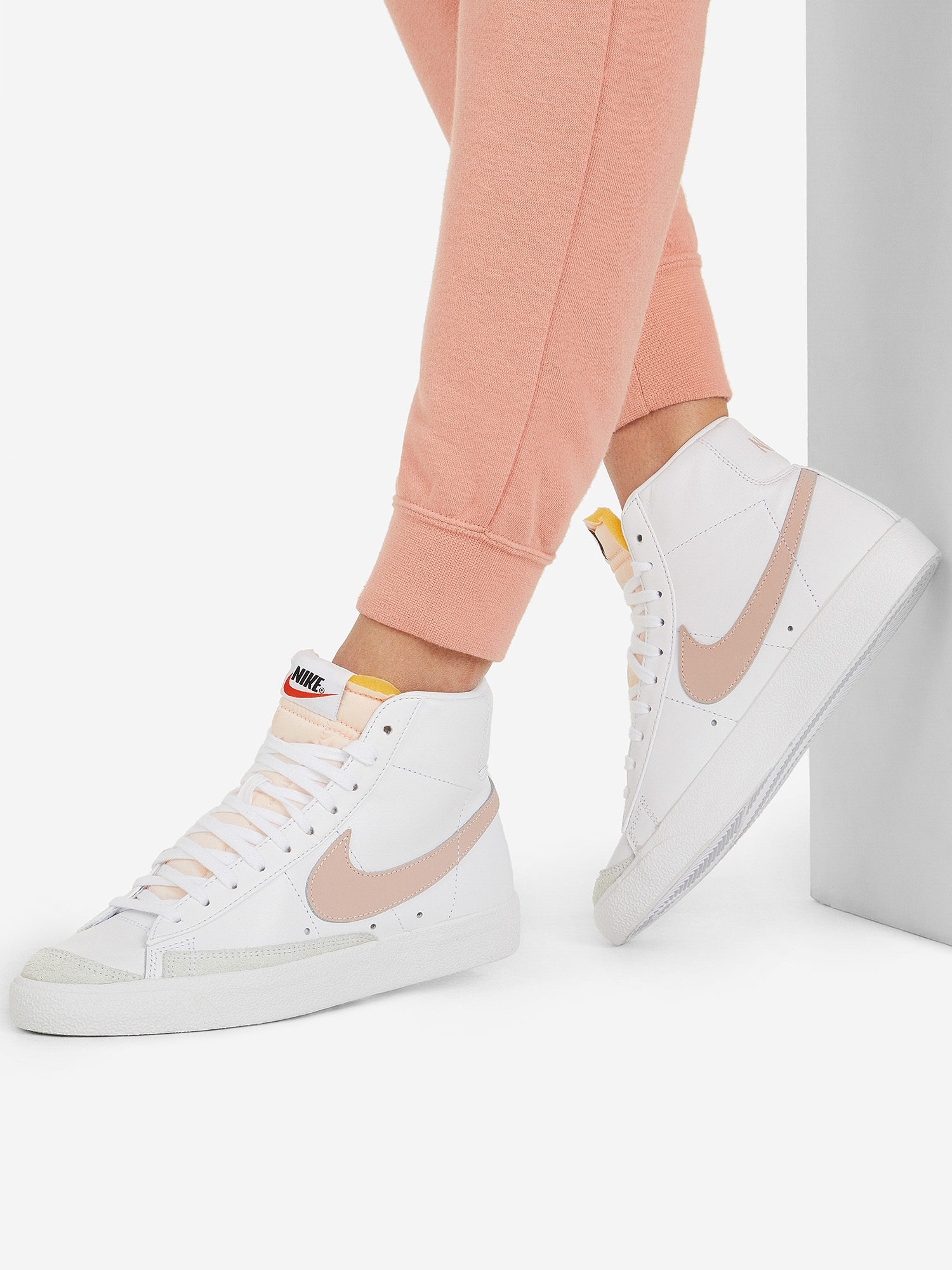 Кеды Nike Blazer Mid ’77, белый, арт. cz1055n06-118