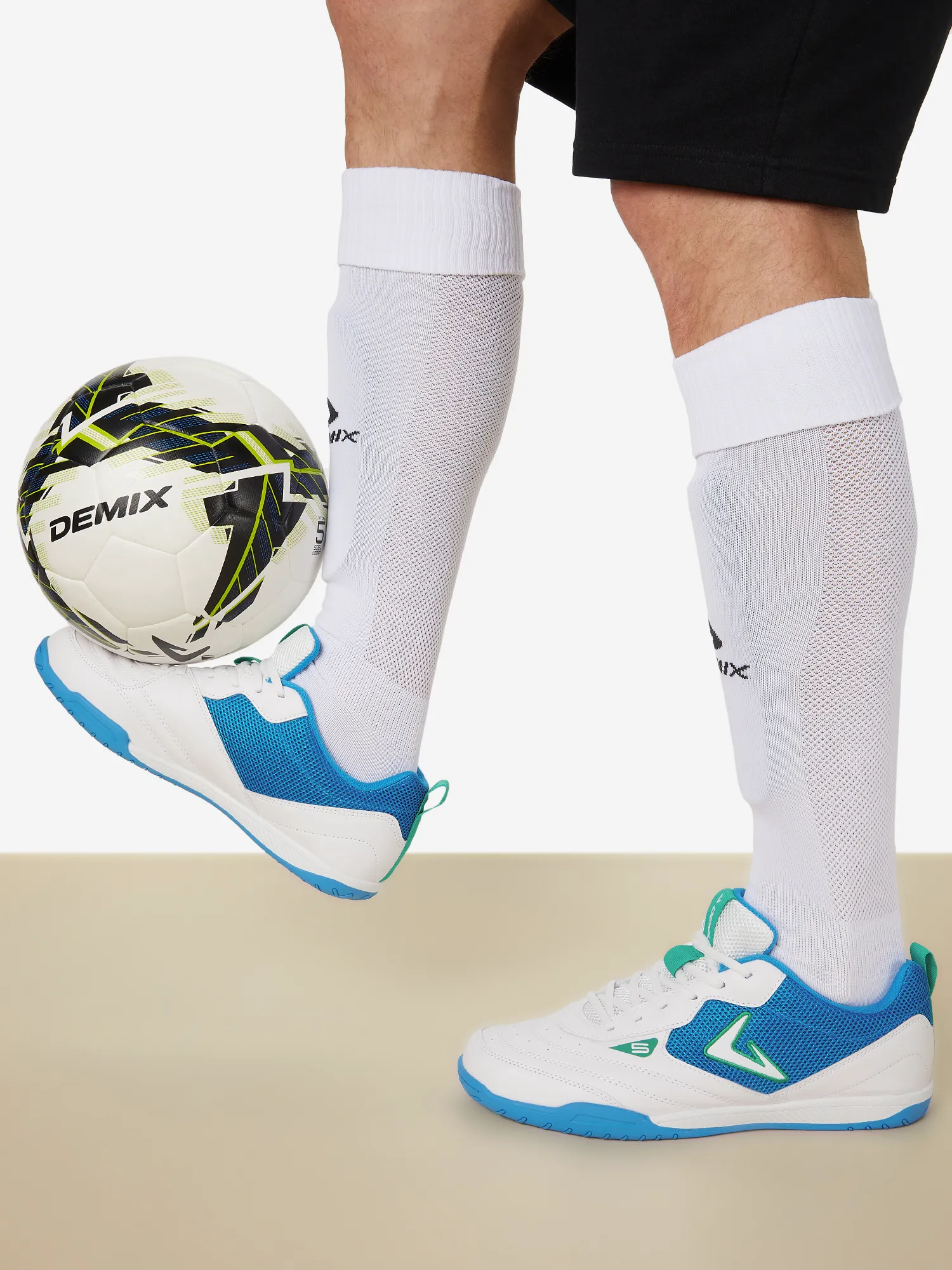 Бутсы Demix Sala Base 2, белый, арт. 111468dmx-00