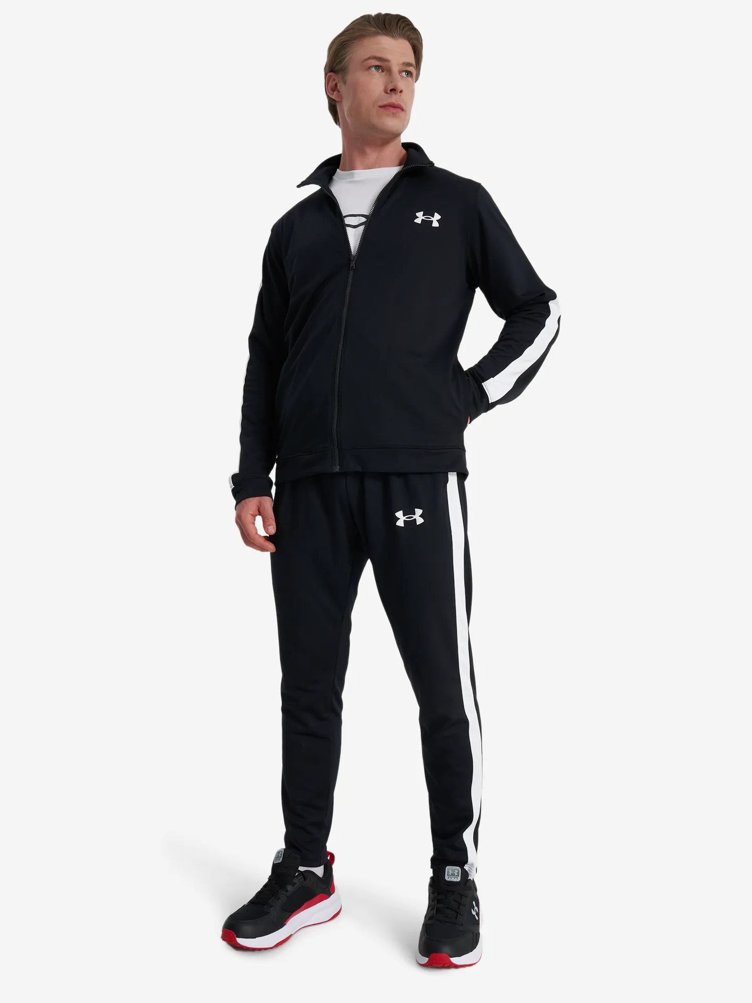 Костюм мужской Under Armour, черный, арт. 1357139u0f-001