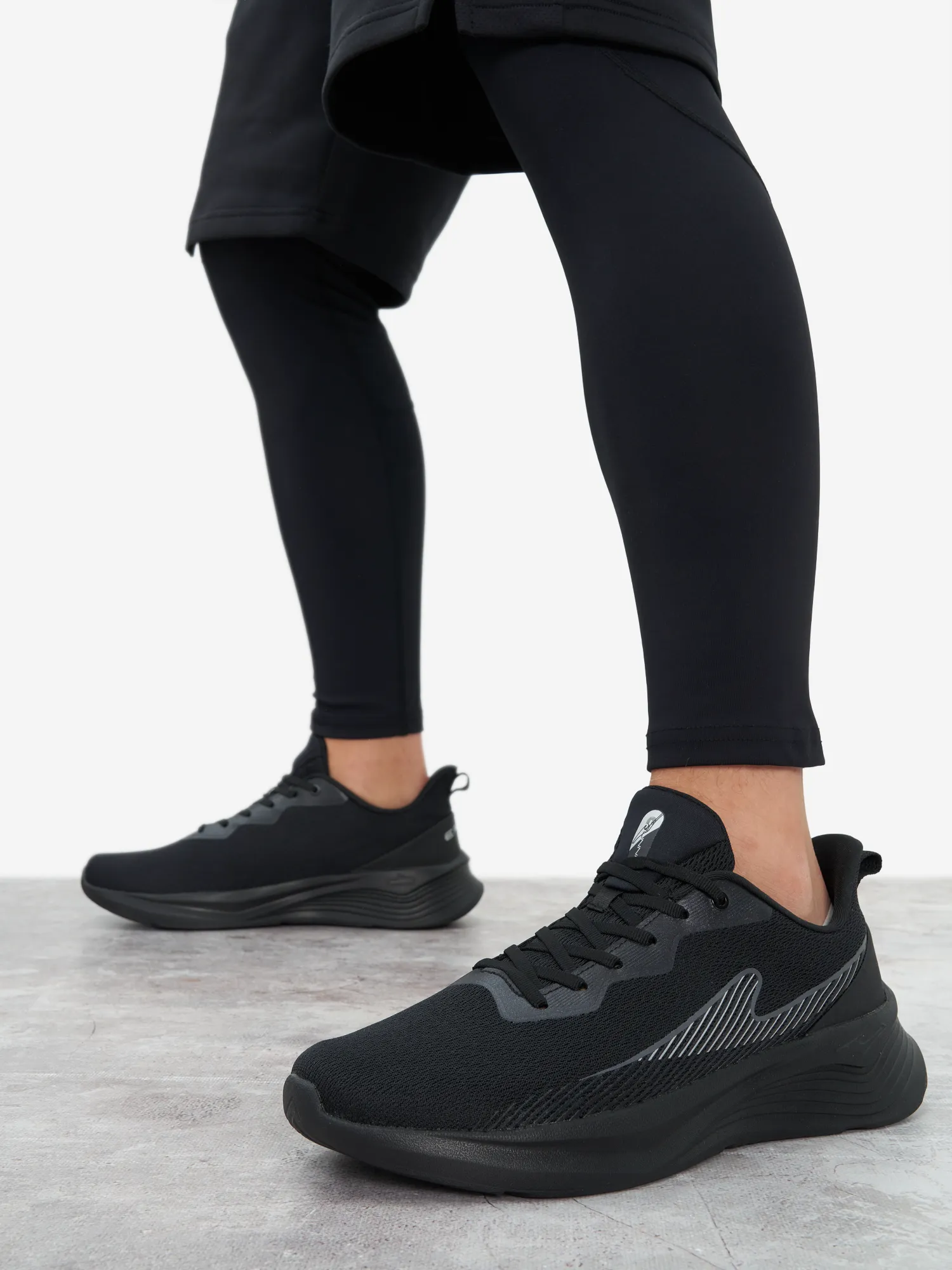 Кроссовки мужские Erke, черный, арт. 11124214227-003e1m-.