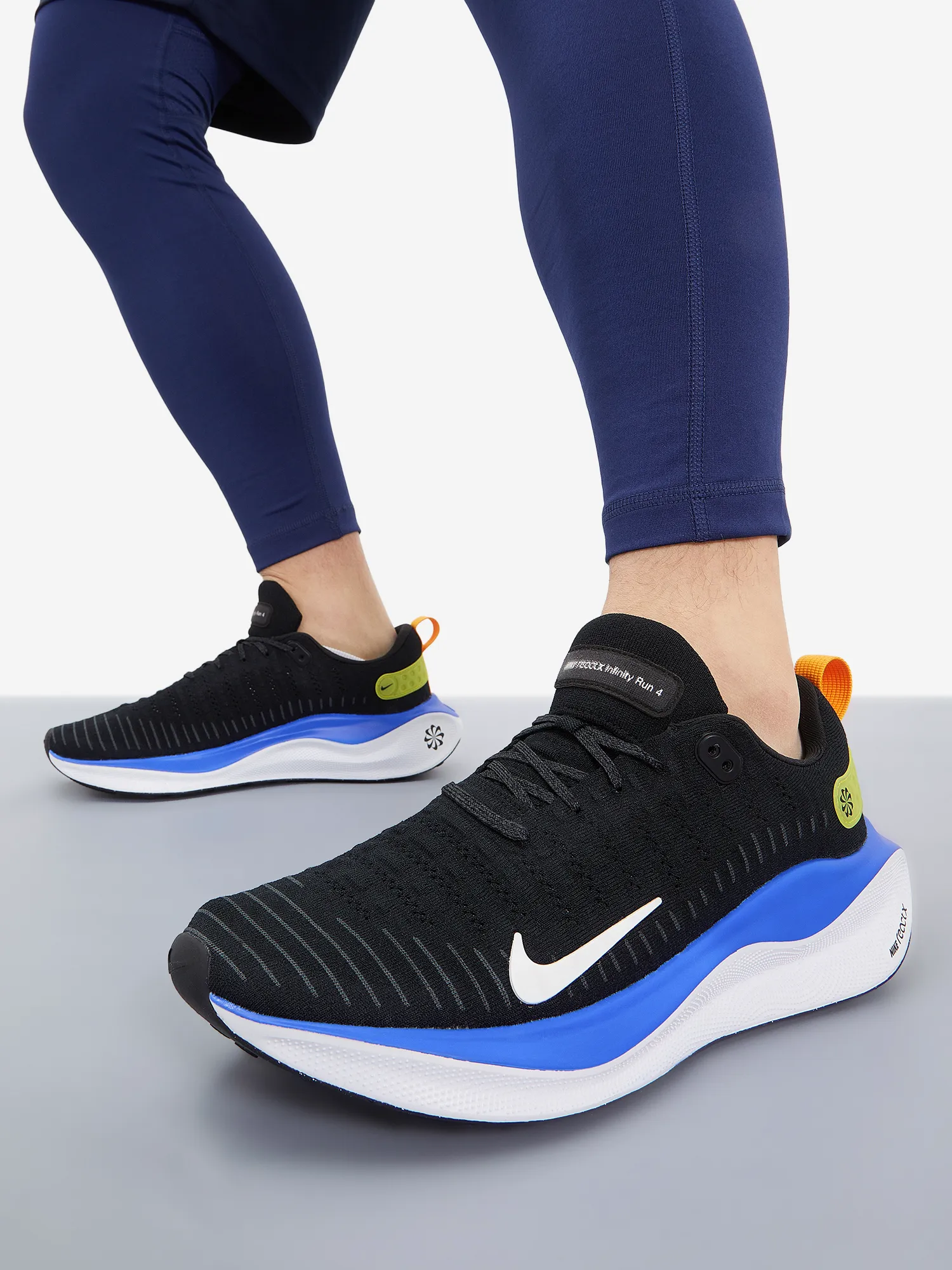 Кроссовки Nike React Infinity Run Flyknit 4, черный, арт. dr2665n06-005