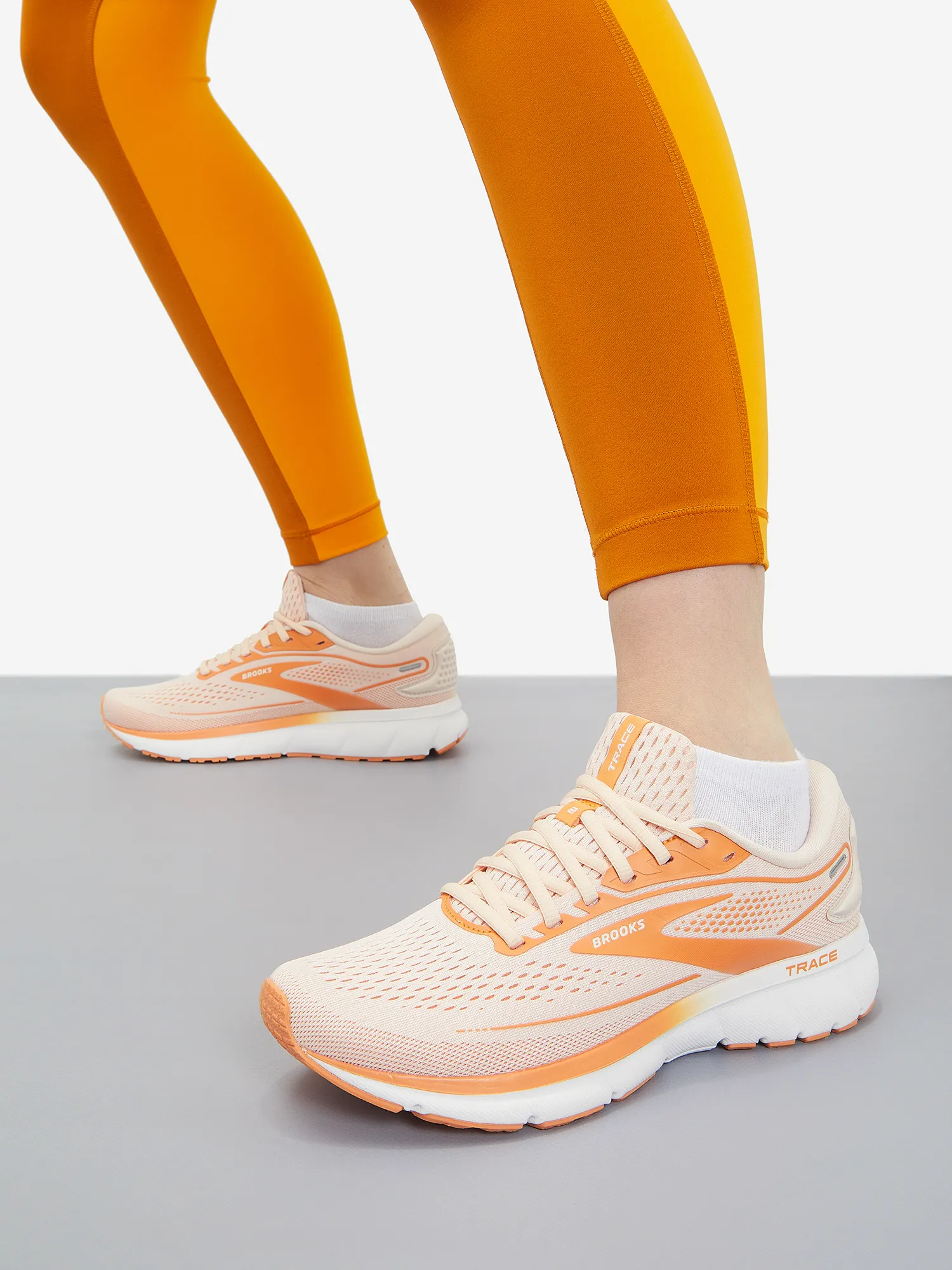 Кроссовки Brooks TRace 2, оранжевый, арт. 120375b0f-816