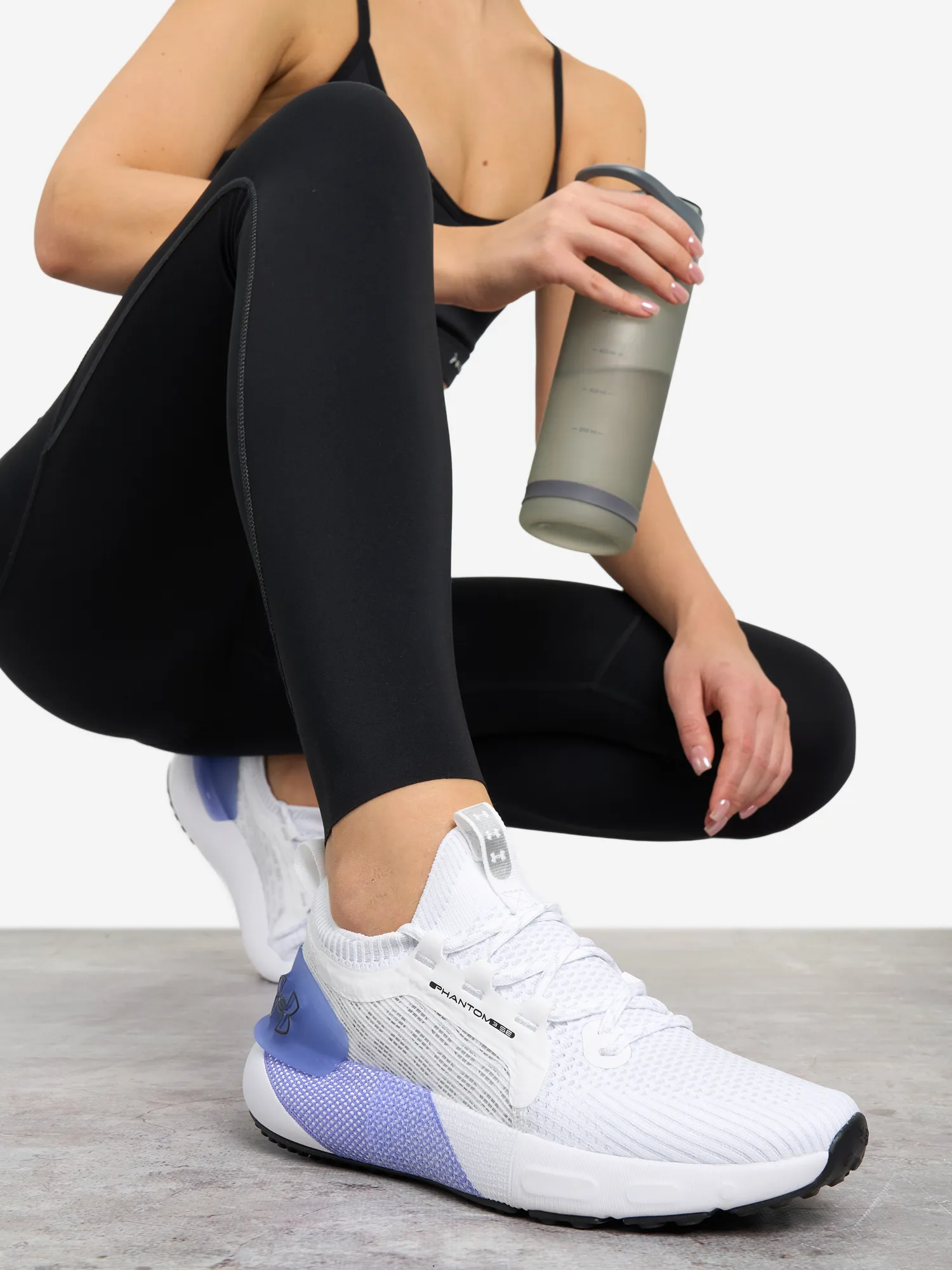 Кроссовки Under Armour Hovr Phantom 3 Se, белый, арт. 3026584u0f-108