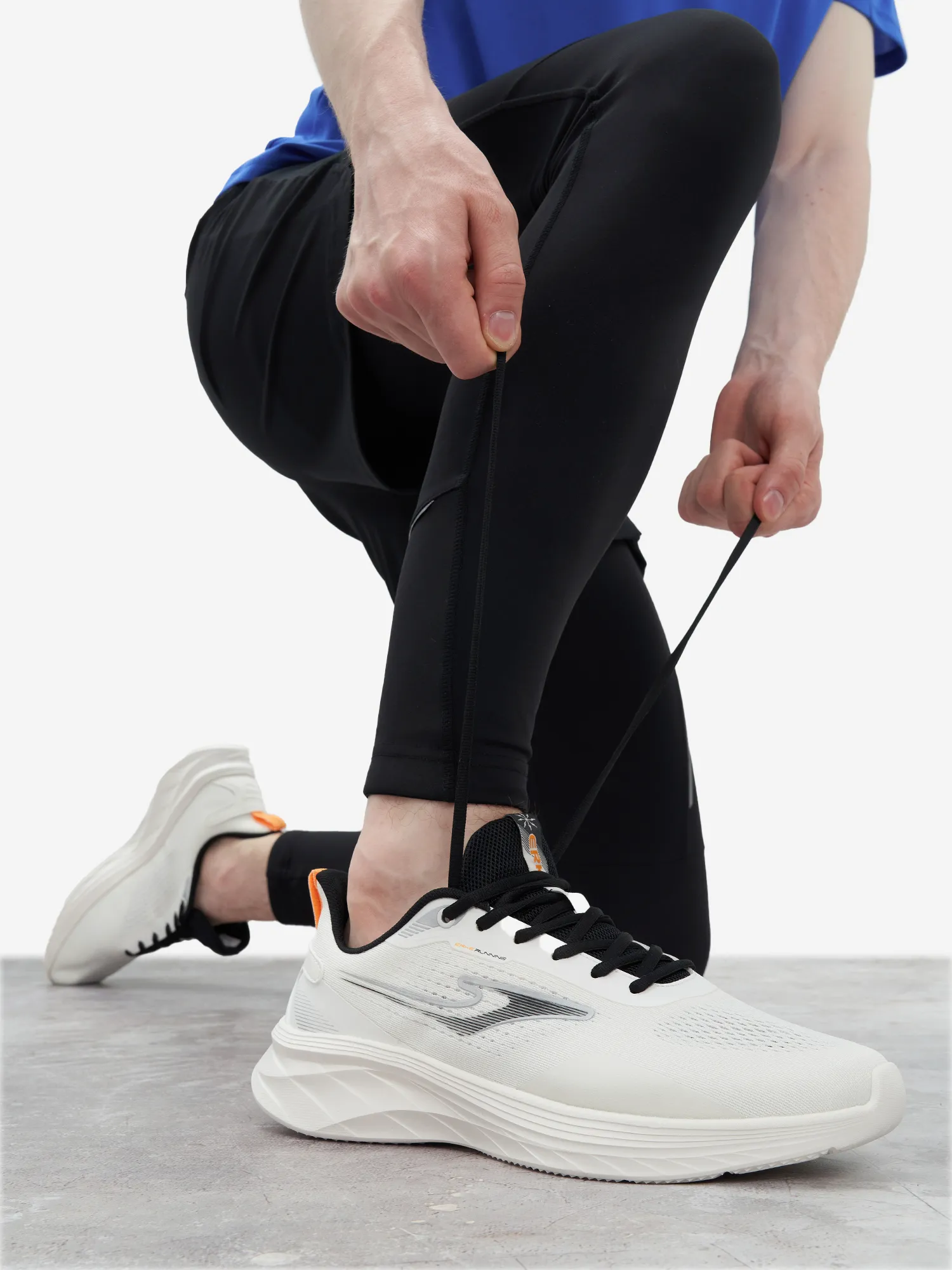 Кроссовки мужские Erke, белый, арт. 11124203231-005e1m-.