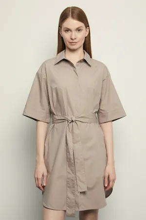 Платье Finn Flare с коротким рукавом и поясом, 607 kangaroo, арт. FSF11002