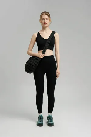 Женский топ FINN FLARE, 200 black, арт. FBG110127