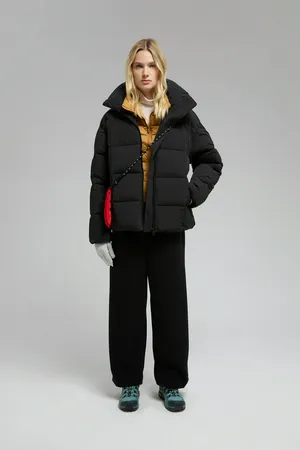 Пуховик Finn Flare с капюшоном, 200 black, арт. FWE11057