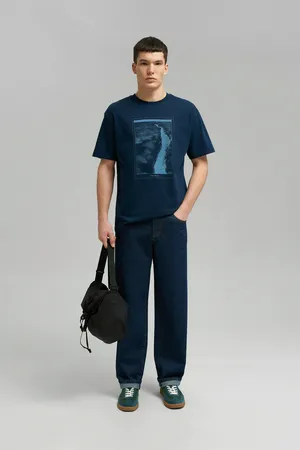 Футболка FINN FLARE свободного кроя, 101 cosmic blue, арт. FBG21066