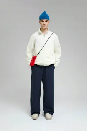 Флисовая толстовка на молнии FINN FLARE, белый, арт. FWF21057