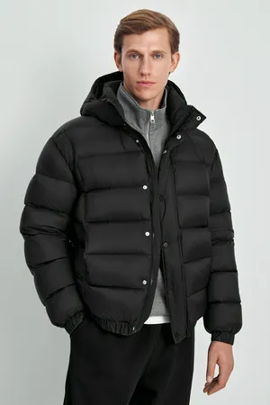 Пуховая стеганая куртка Finn Flare, 200 black, арт. FAE21093